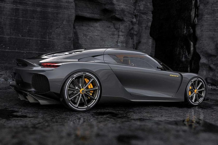 Кенигсегг 1700 л