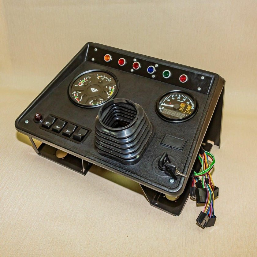 Комбинация приборов МТЗ (5 приборов) ВЗЭП кд 8071-3