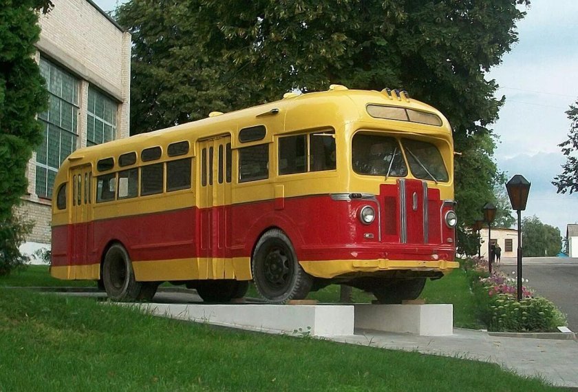 Автобусы СССР ЗИС 155