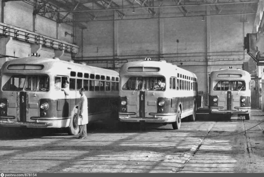 Автобус зис 154