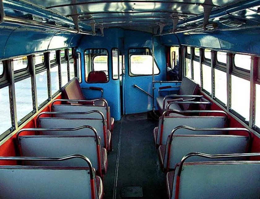 ЗИС 155 салон