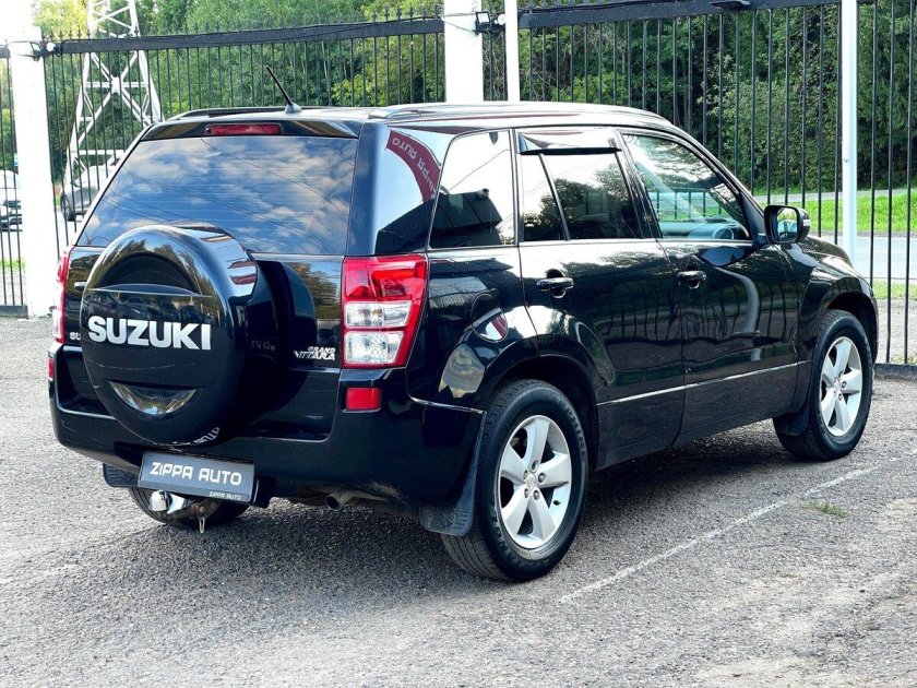 Suzuki grand vitara