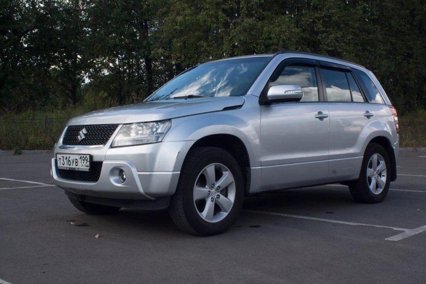 Suzuki Grand Vitara 2