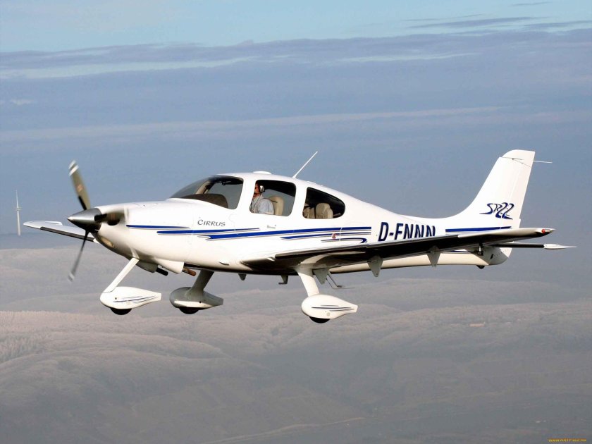 Одномоторный самолет