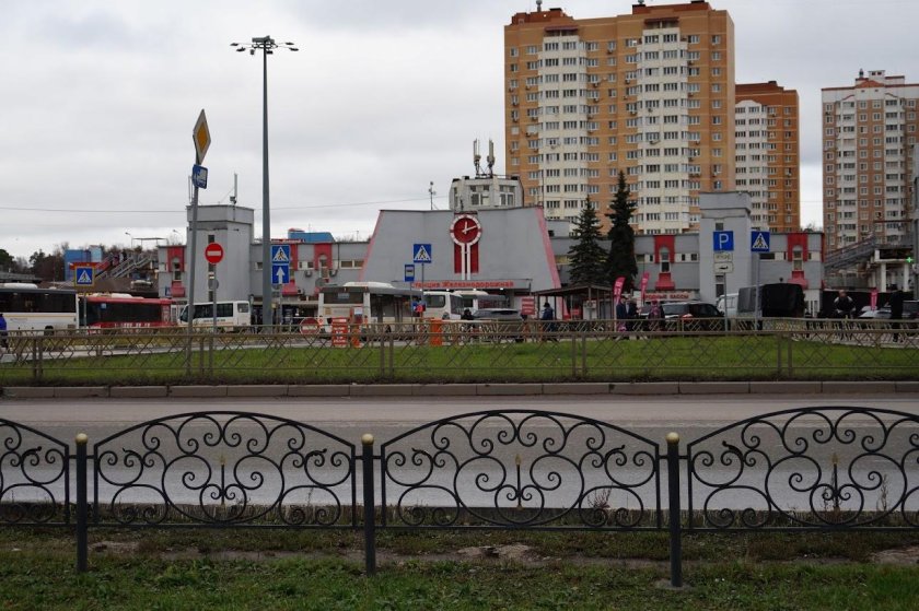 Стелла города Железнодорожный Московской области