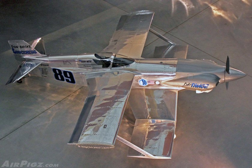 Биплан Beck-Mahoney Sorceress