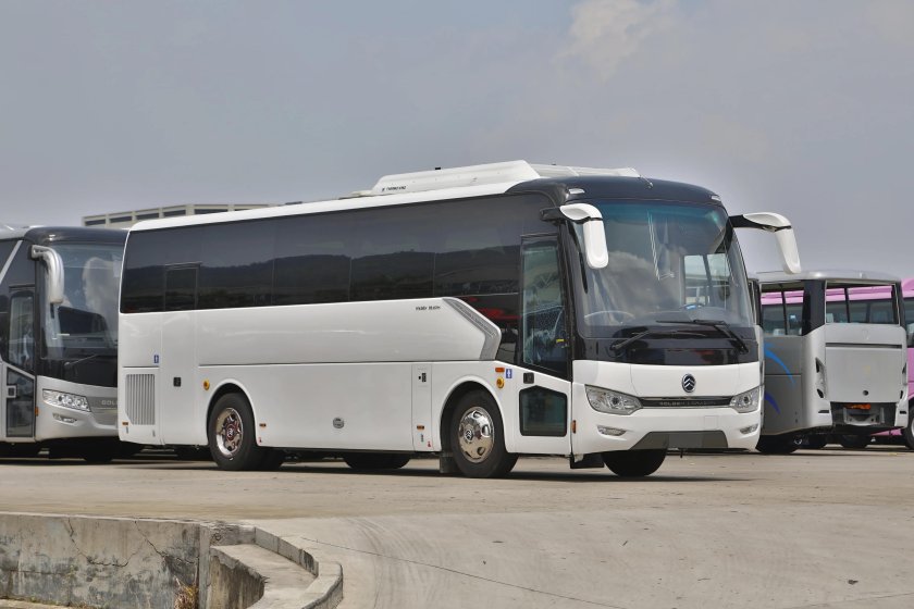 Голден драгон автобус