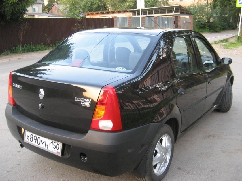 Рено Логан 1 поколение черный