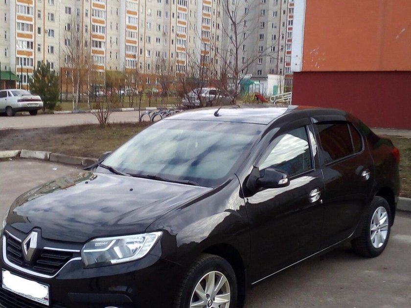 Renault Logan 2 черный
