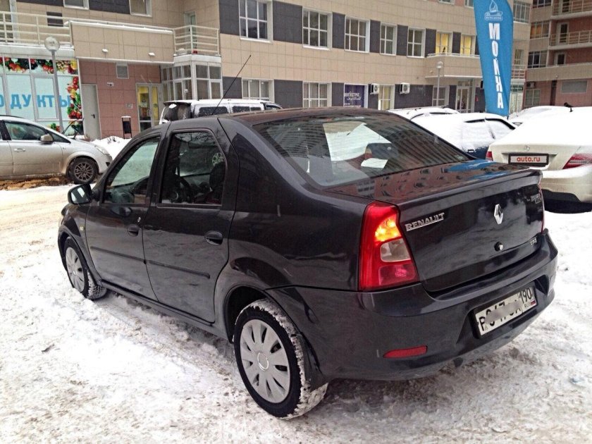 Renault Logan 1 Рестайлинг черный