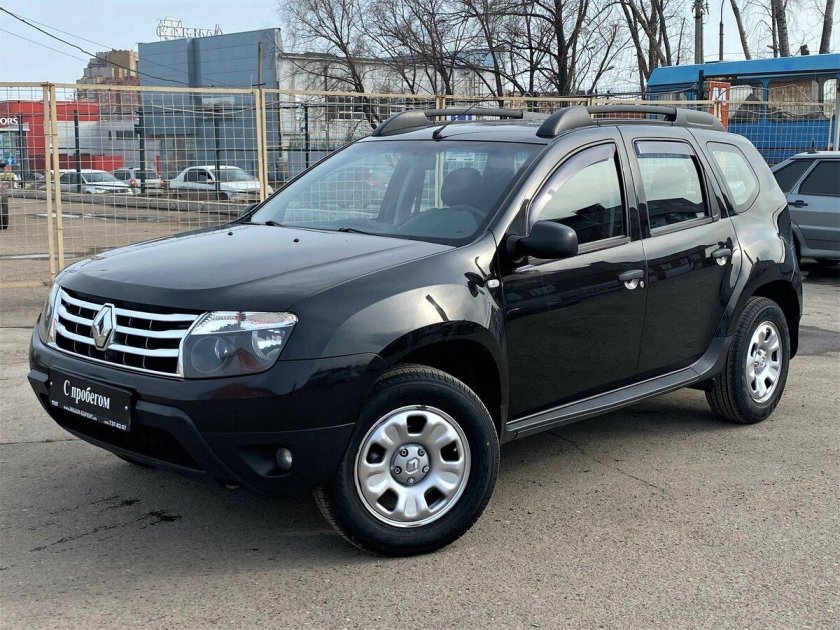 Renault Duster 2013 черный