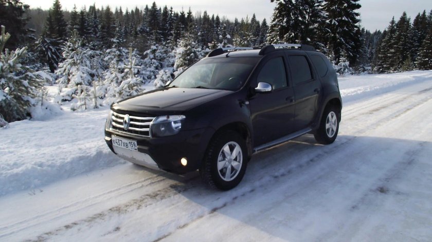 Renault Duster, 2014 черный
