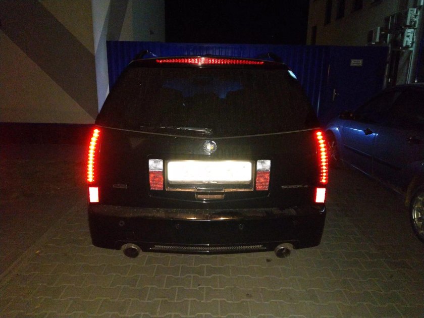 Cadillac srx 2003 2009