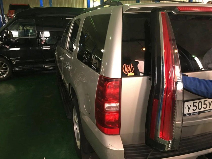 Фонари задние Escalade 900