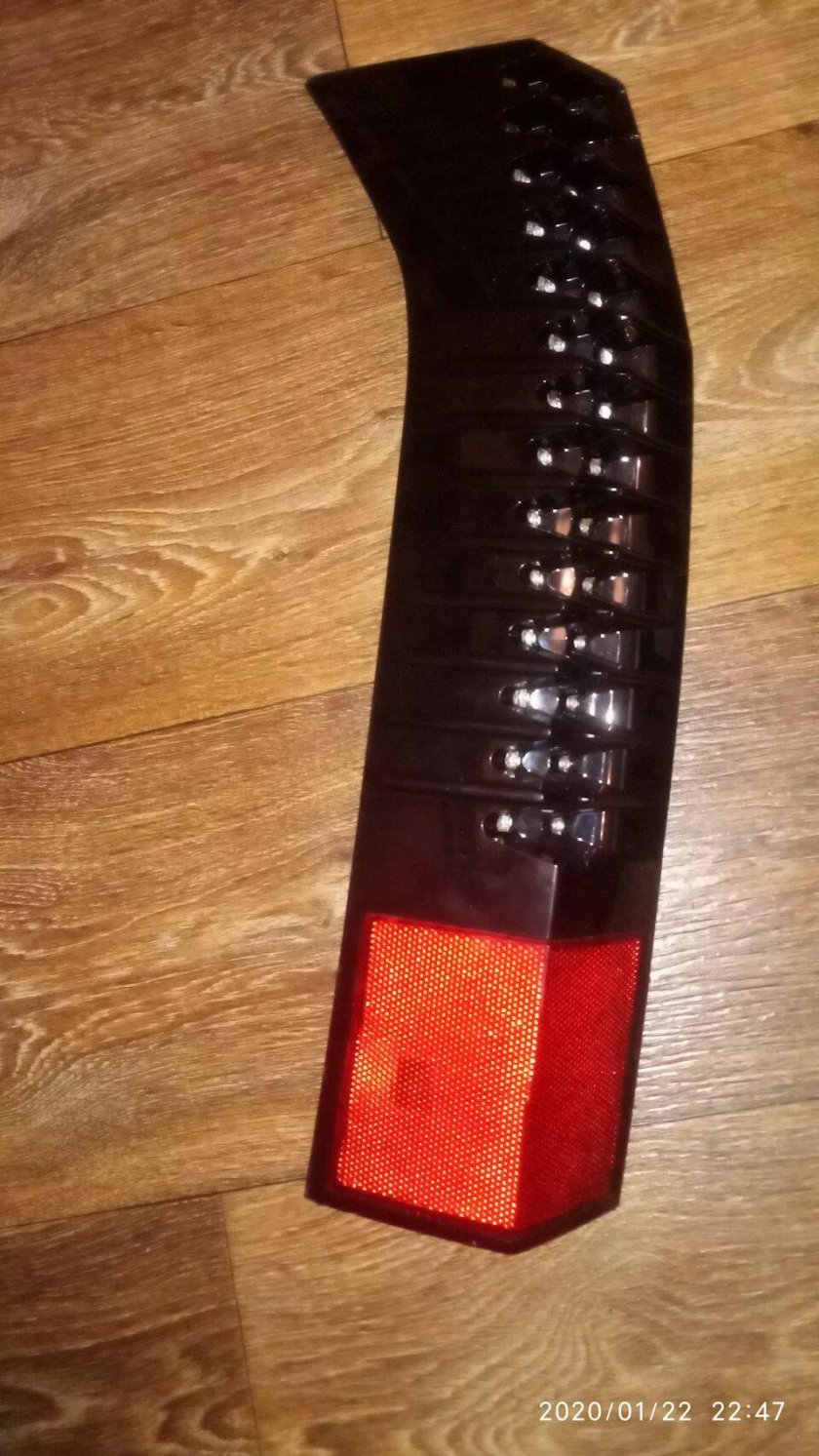 Задние фонари Кадиллак SRX 2008