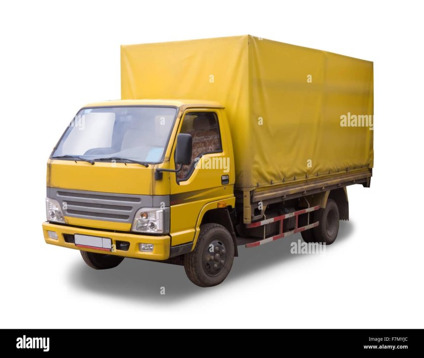 Грузовой автомобиль желтый