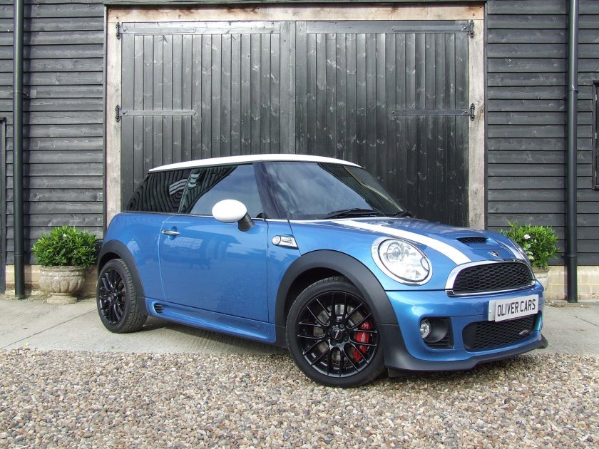 Мини Купер голубой