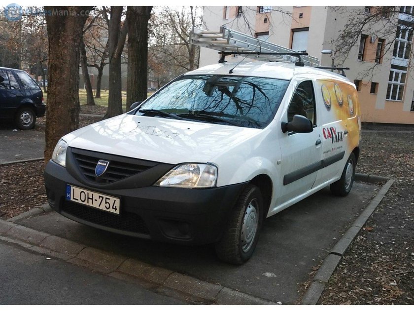 Рено Логан Ван