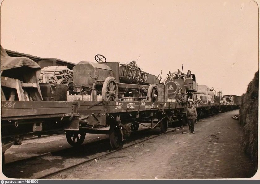 Эшелон с эвакуированными в годы войны 1941