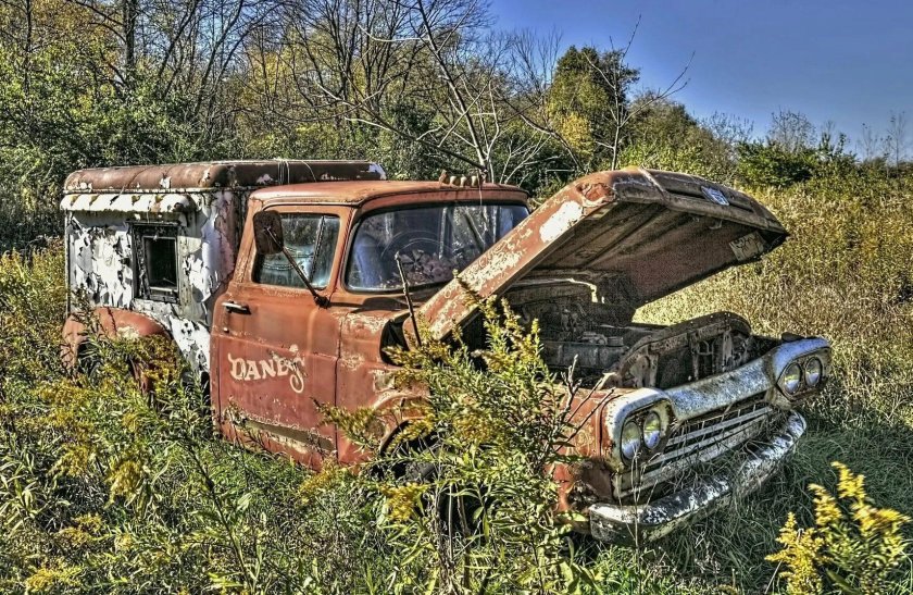 Заброшенные Грузовики