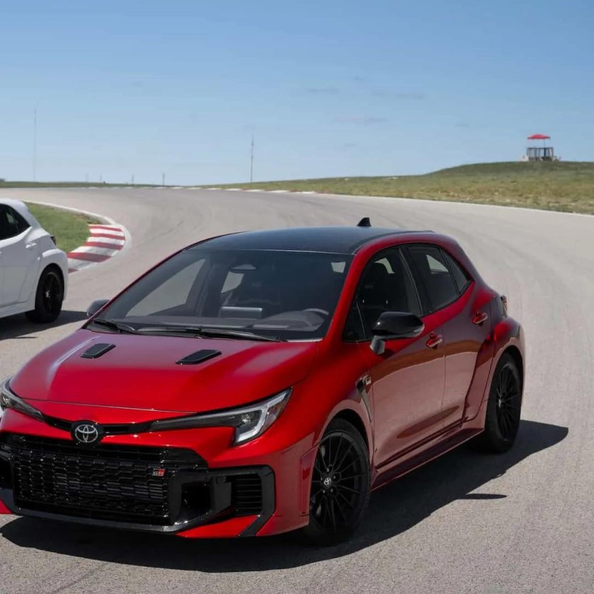 Toyota gr corolla 2025
