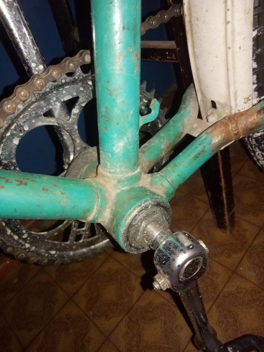 Велосипед Урал каретка педалей