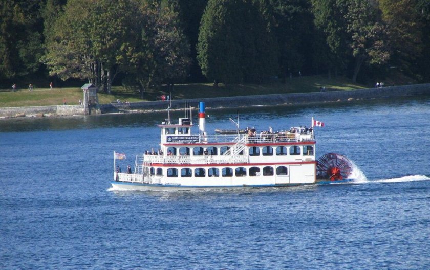 Пароход фото