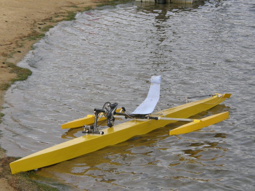 Катамаран янтарь 2