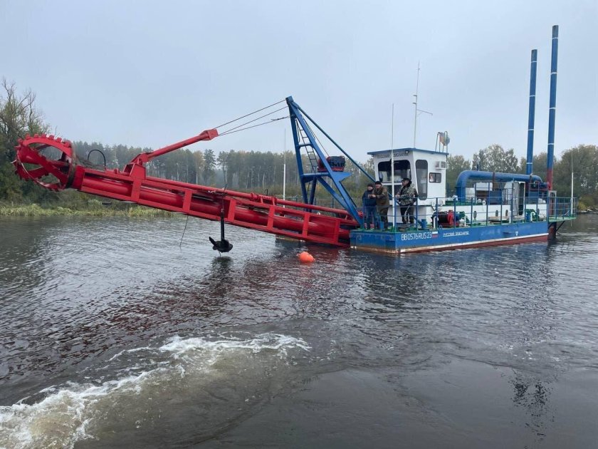 Земснаряд Ахтарец 800/40