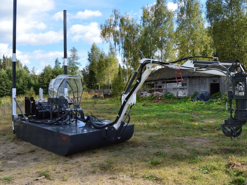 Мини земснаряд Botsman m