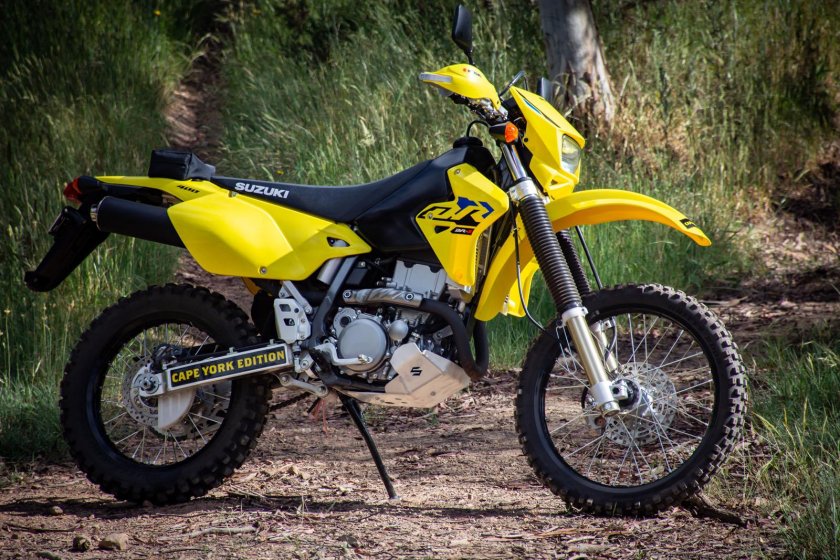 Сузуки DRZ 400