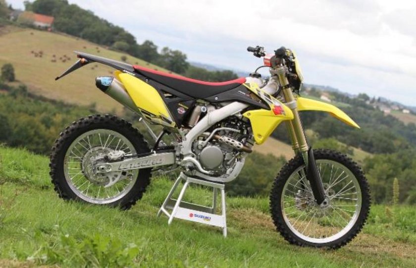 Сузуки эндуро 250