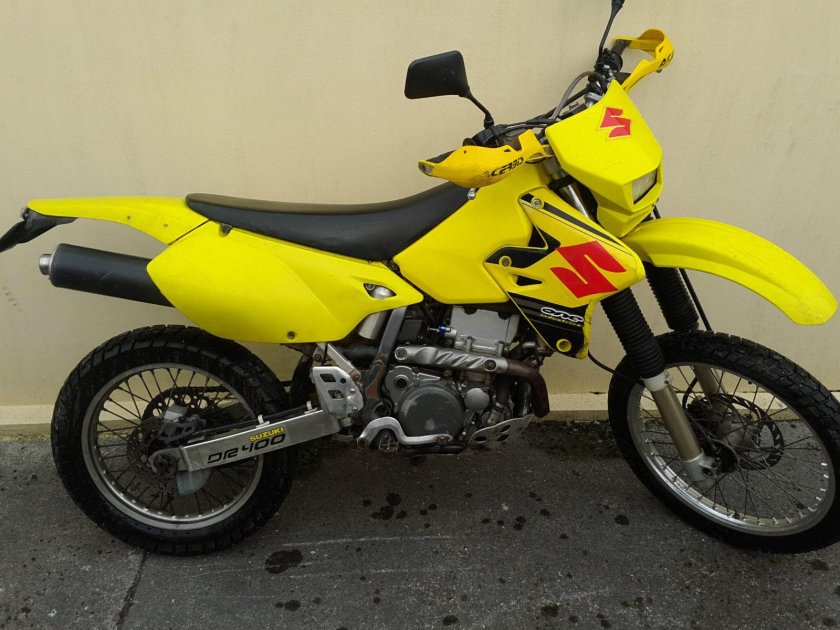 Сузуки ДРЗ 400