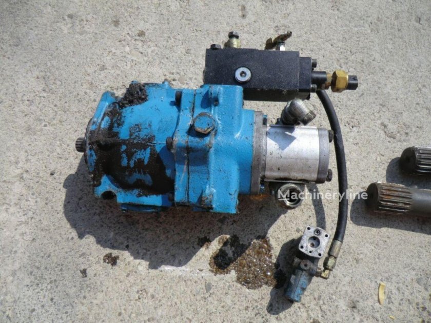 Насос Volvo l45