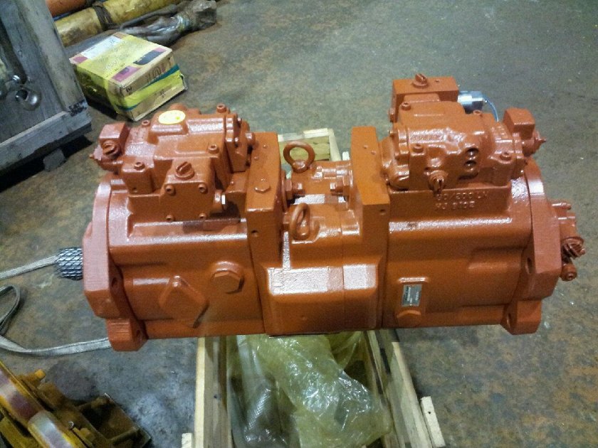 Гидронасос Volvo ec240blc