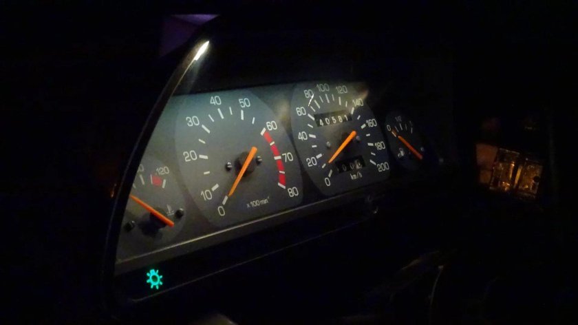 Лампочки панели приборов ИЖ 2126