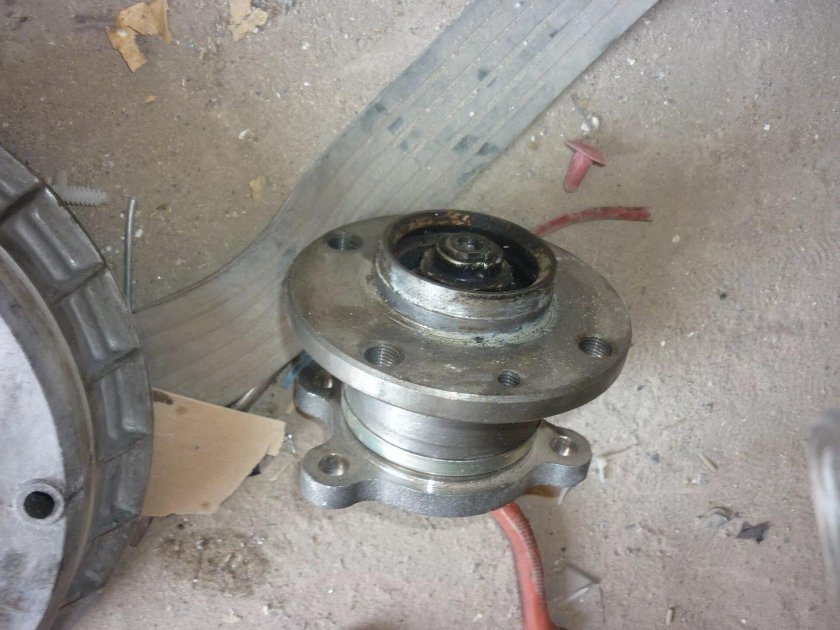 Ступица заднего колеса Ока 1111