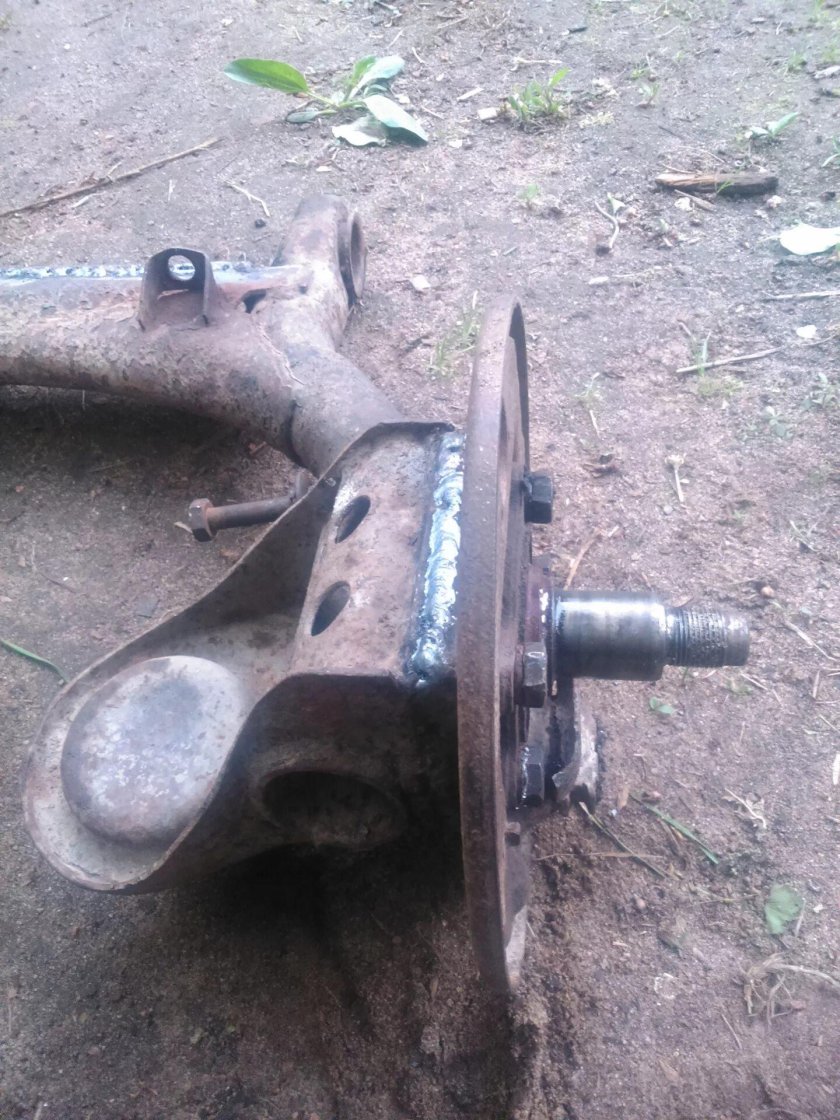 Передняя ступица ВАЗ 1111 Ока