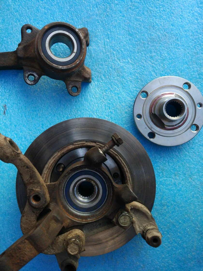 Кулак поворотный ВАЗ 1111 Ока