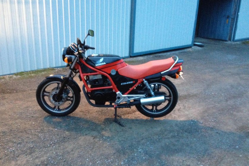 Honda cb450s