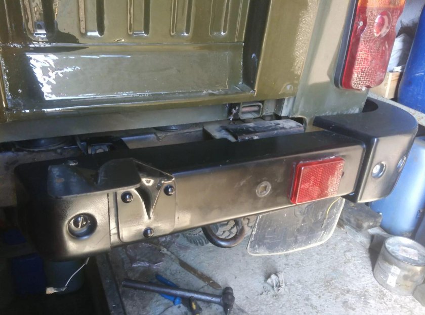 Штатный задний бампер УАЗ 469