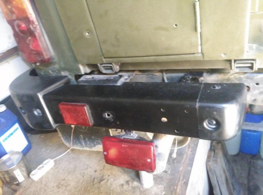 Штатный задний бампер УАЗ 469