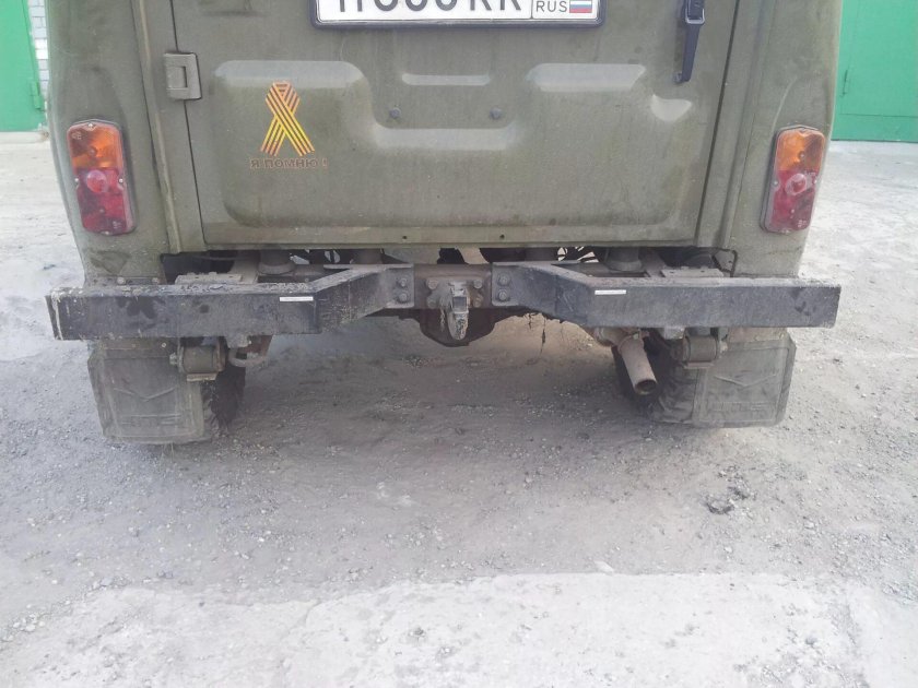 Задний бампер УАЗ 31519
