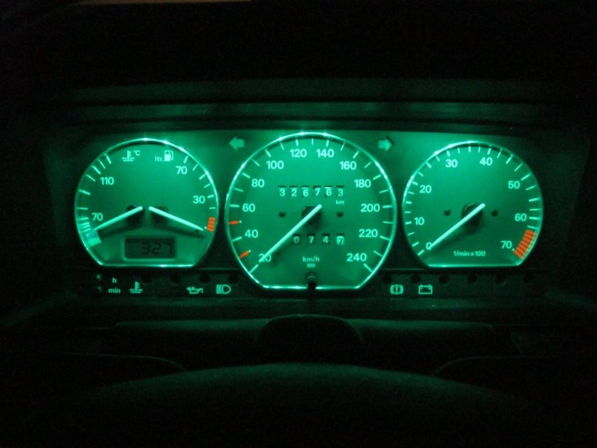 Приборка VW Passat b4