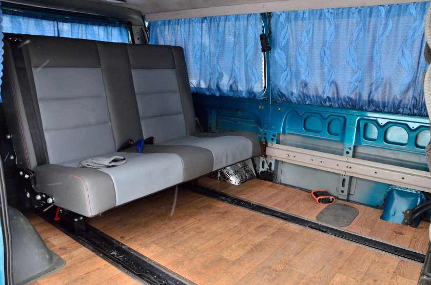 ГАЗ Соболь 2217 салон