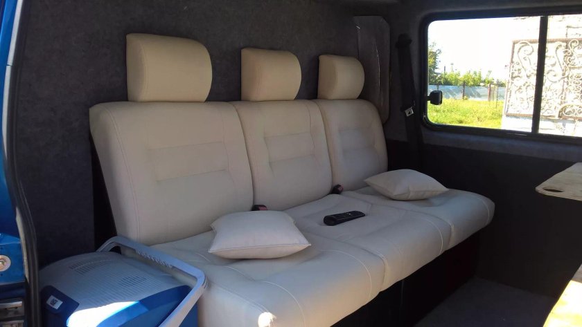 ГАЗ Соболь 2752 диван