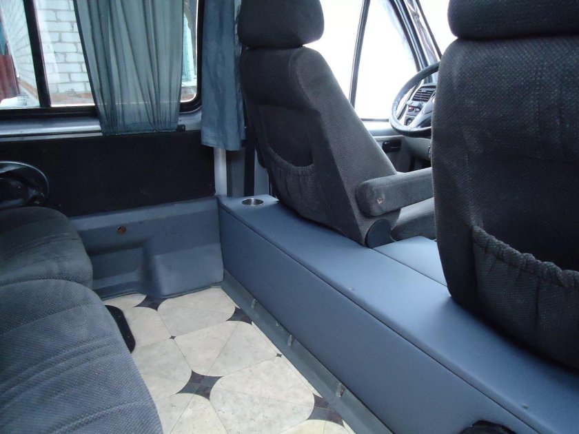 ГАЗ-2705 Соболь салон