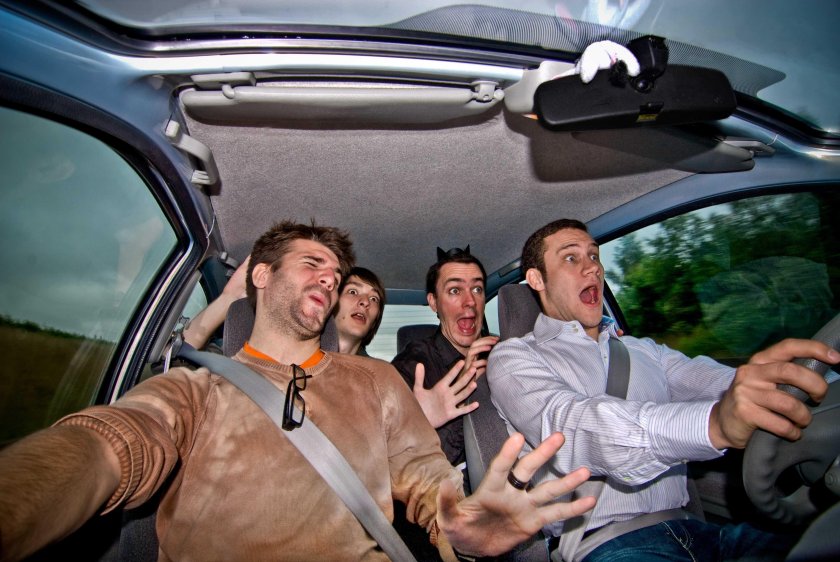 Друзья в машине