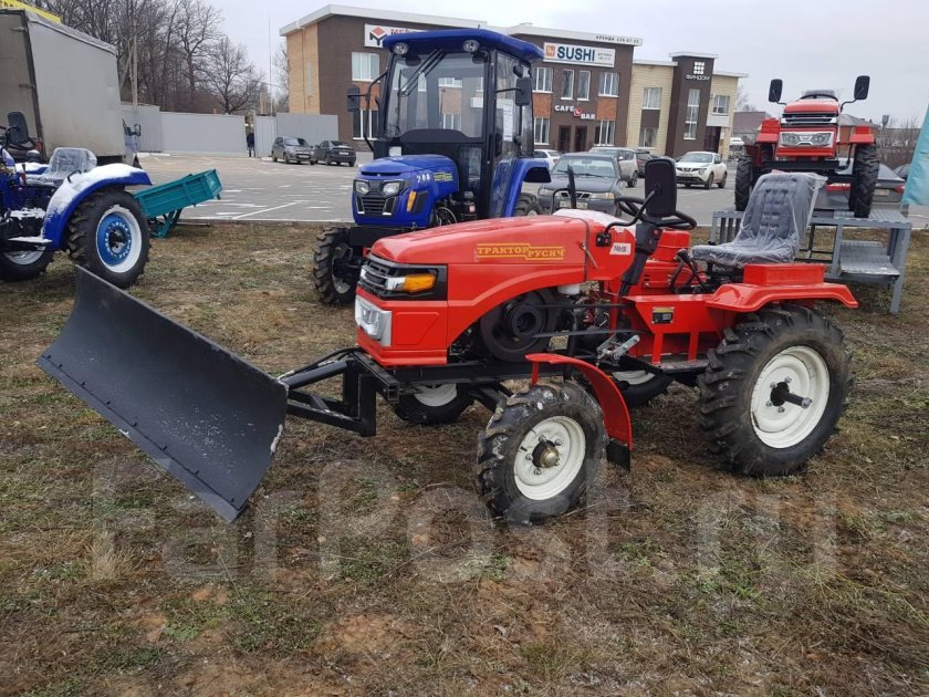 Мини-трактор Чувашпиллер Русич т-12