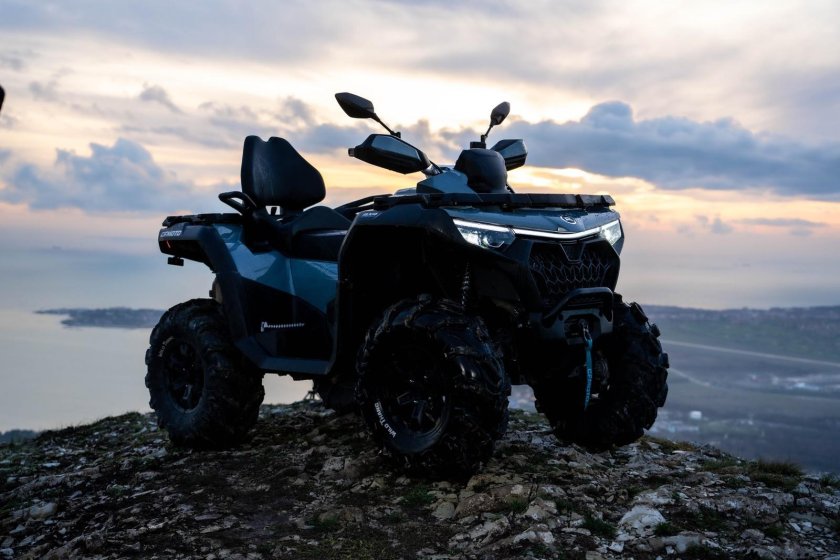 CF Moto 800 квадроцикл 2024